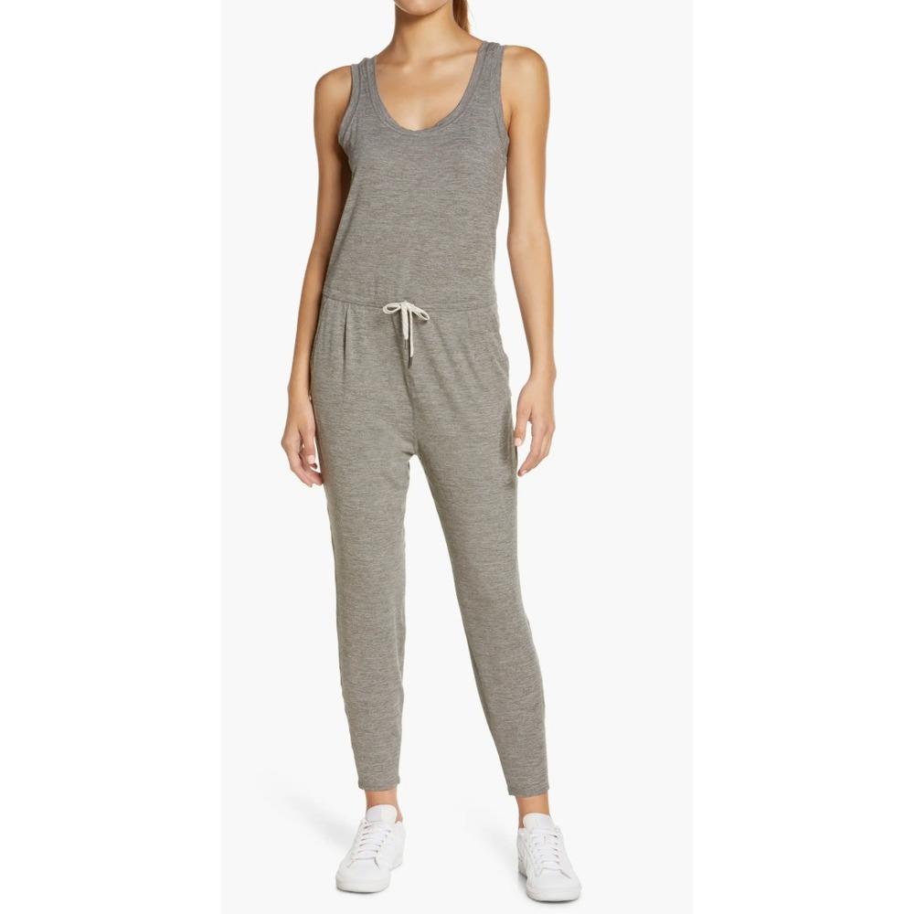 Vuori Lux Harem Jumpsuit Heather Grey Racerback Drawstring VW426 Medium - Picture 6 of 6